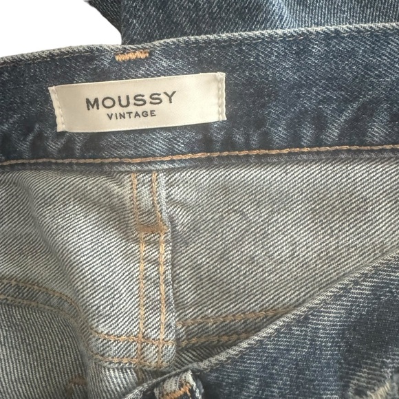 Moussy Vintage - Mid Rise Distressed Rigid Jeans Sz 26 - Picture 6 of 8